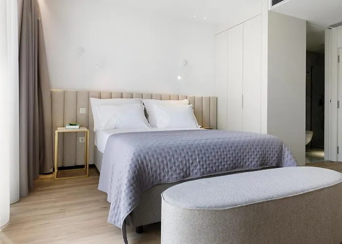 Alma Invicta Almada Premium Apartman *