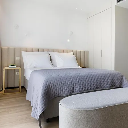 Alma Invicta Almada Premium Apartamento *