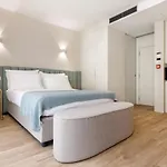 Alma Invicta Almada Premium Porto