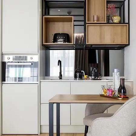 Alma Invicta Almada Premium