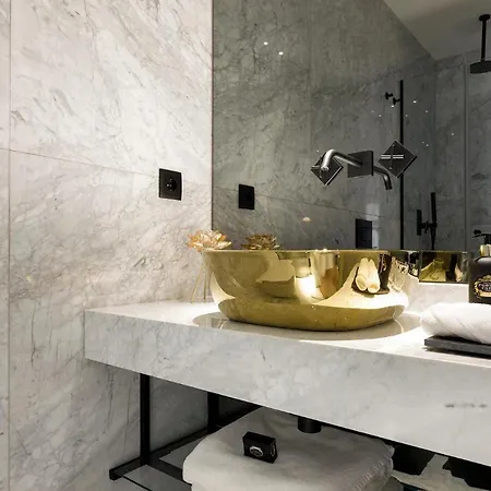 Apartment Alma Invicta Almada Premium Porto