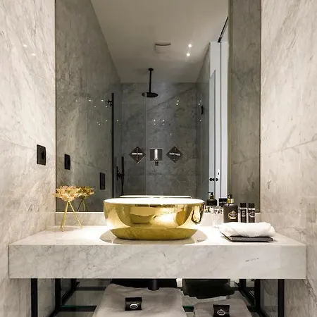 Alma Invicta Almada Premium Apartment