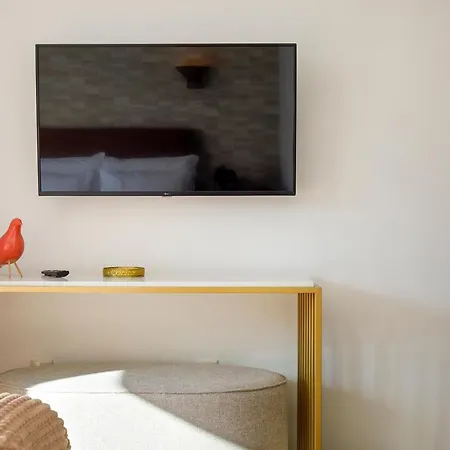 Alma Invicta Almada Premium Apartment *