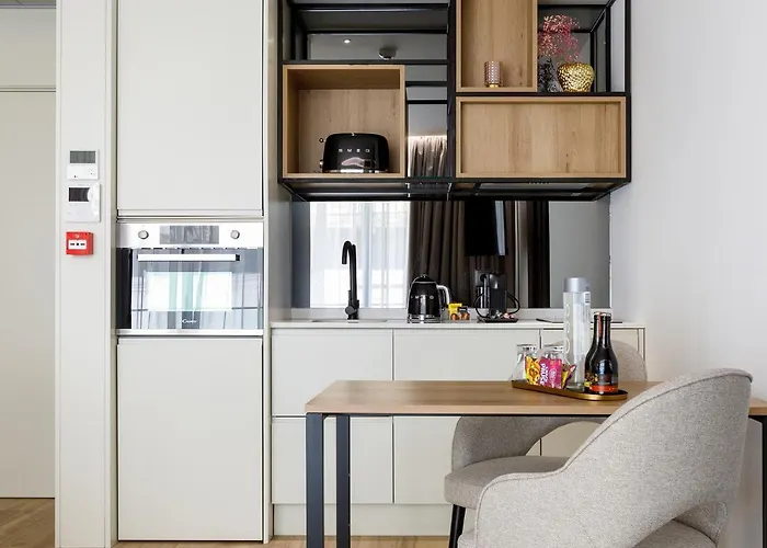 Alma Invicta Almada Premium