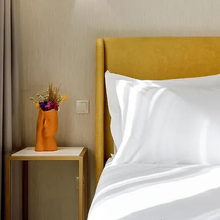 Apartment Alma Invicta Almada Premium