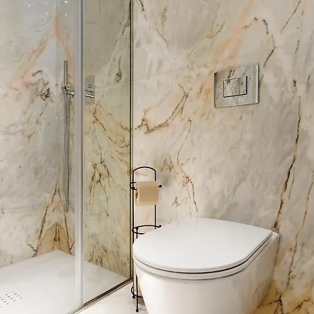 アパート Alma Invicta Almada Premium ポルト