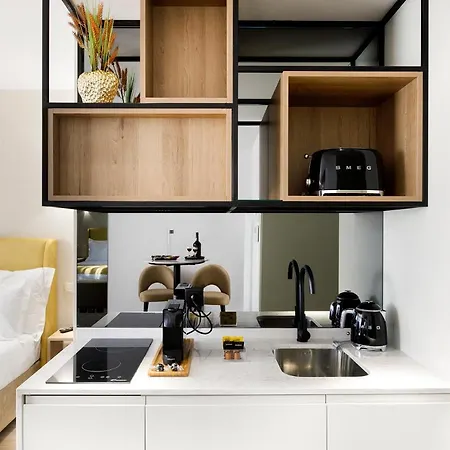 Alma Invicta Almada Premium 포르투