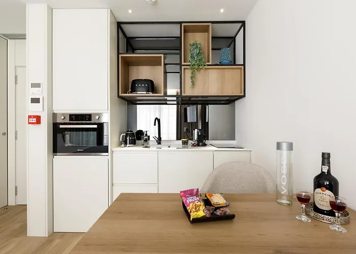 Alma Invicta Almada Premium 波尔图