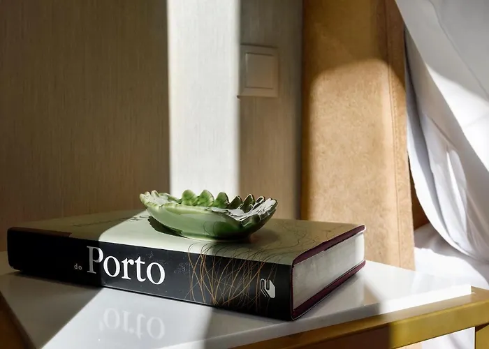 Alma Invicta Almada Premium * Oporto