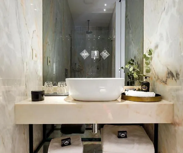 Alma Invicta Almada Premium Appartement *