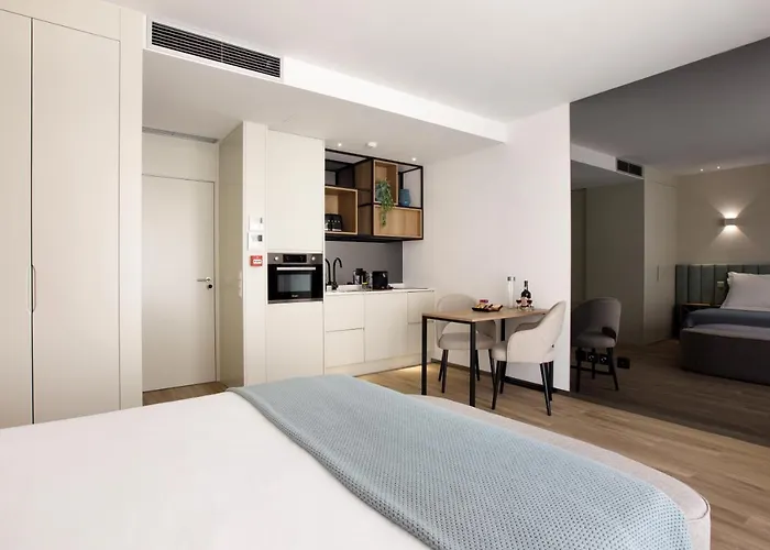 Alma Invicta Almada Premium Appartement *